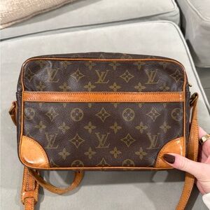 Louis Vuitton Trocadero Crossbody Vintage